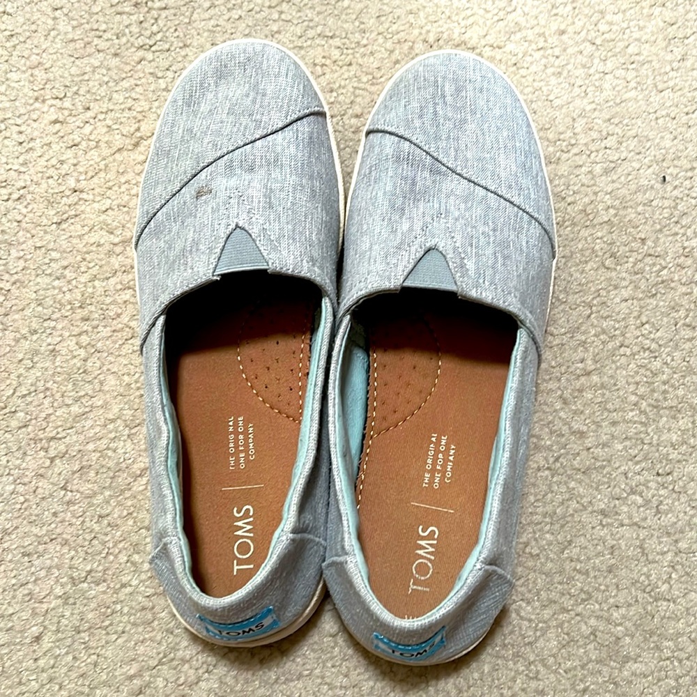 Tom’s shoes | size 8